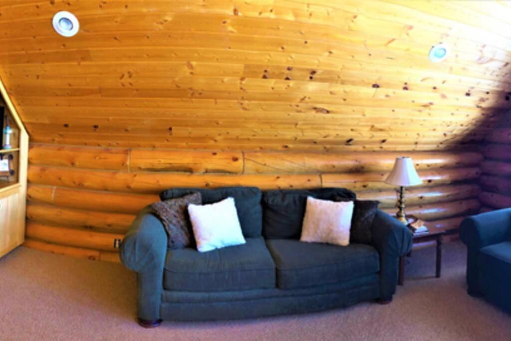 Red Rock Ranch Log Cabin: Large, Fully Furnished 埃斯卡兰特 外观 照片