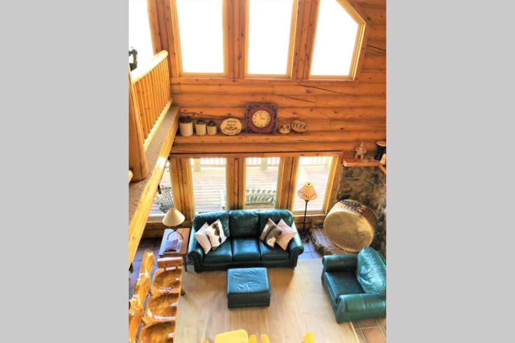 Red Rock Ranch Log Cabin: Large, Fully Furnished 埃斯卡兰特 外观 照片